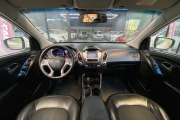IX35