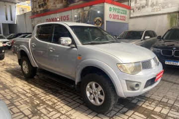 L200 TRITON