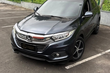 HR-V